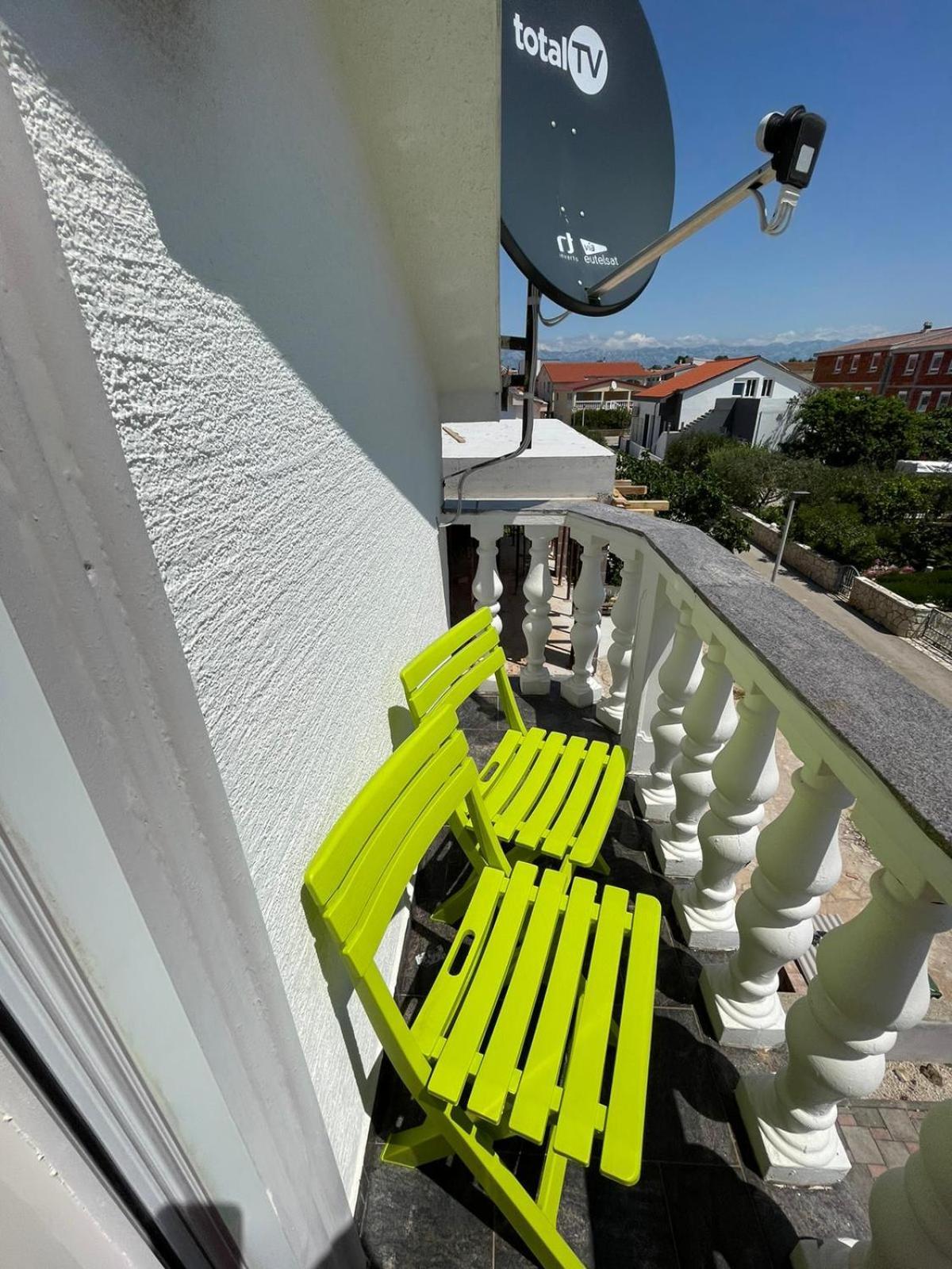 Ira Apartament