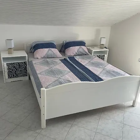 Apartmani Ira Vir Exterior photo